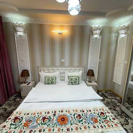 Retro Boutique Hotel 撒马尔罕 外观 照片