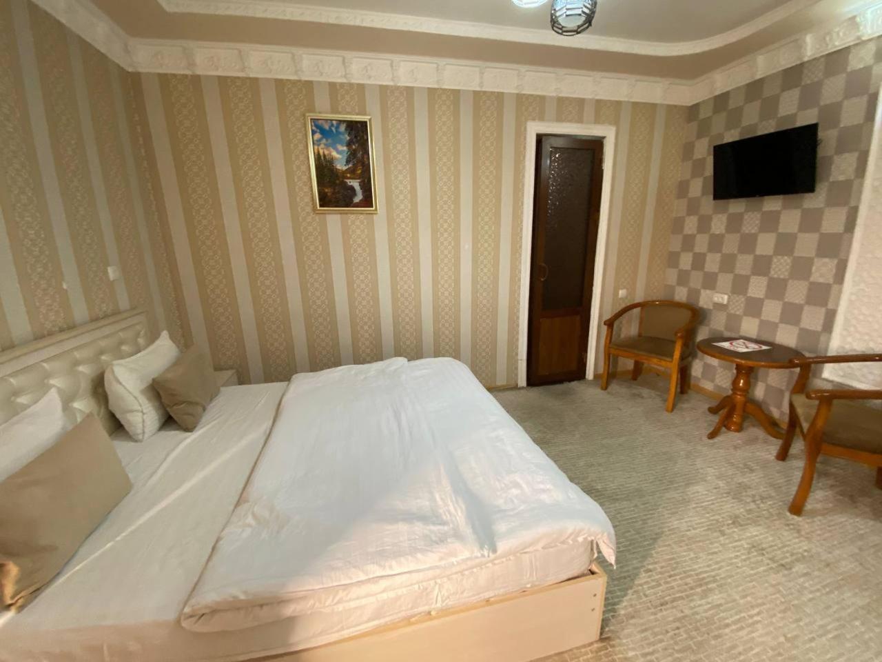 Retro Boutique Hotel 撒马尔罕 外观 照片