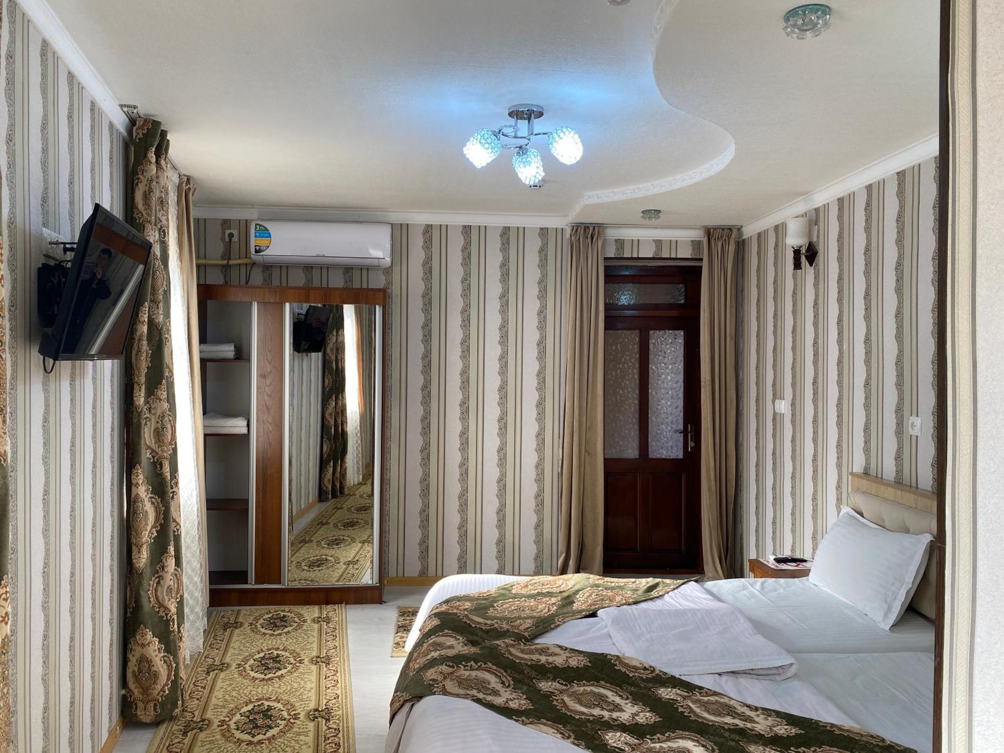 Retro Boutique Hotel 撒马尔罕 外观 照片