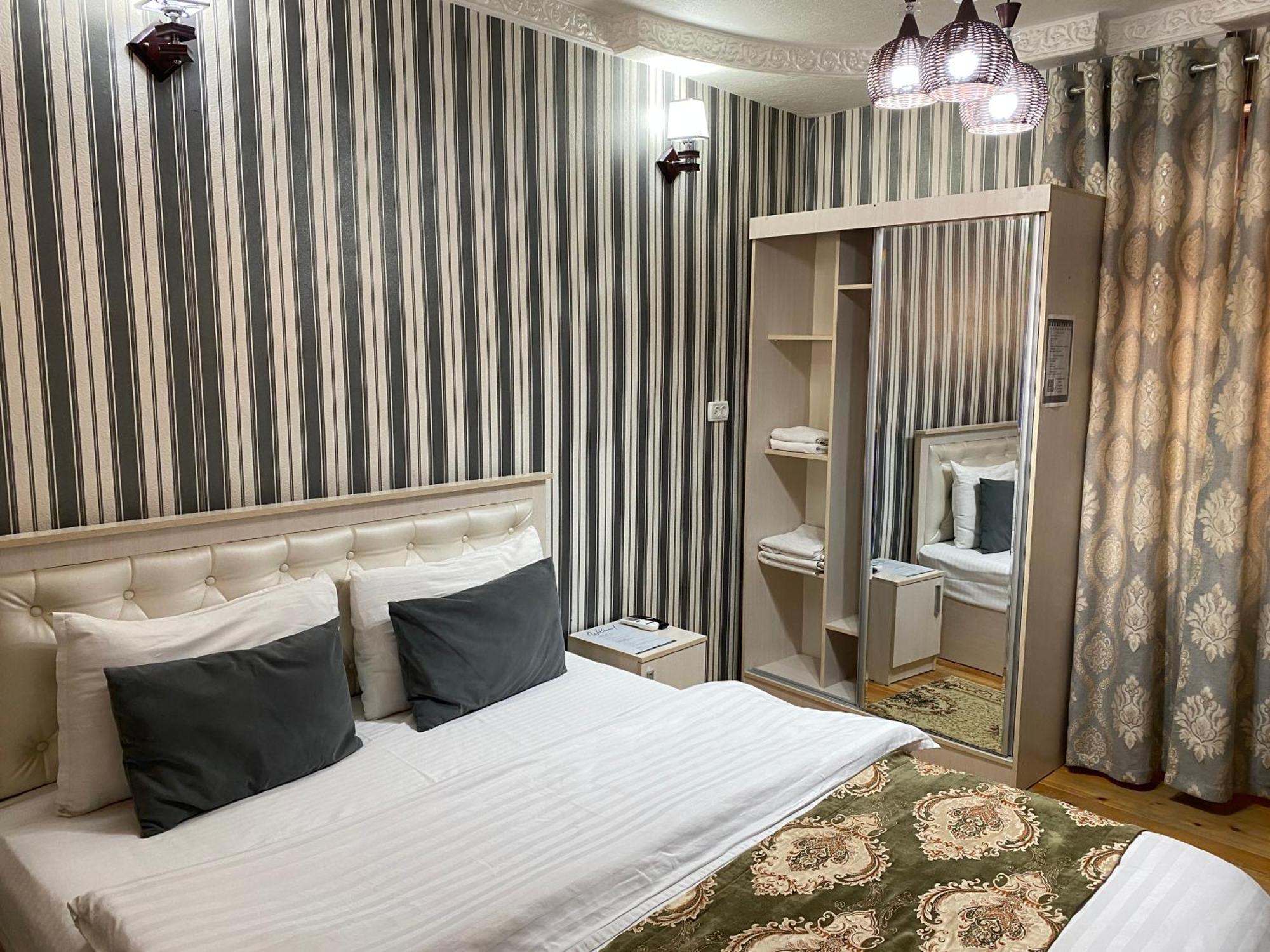 Retro Boutique Hotel 撒马尔罕 外观 照片