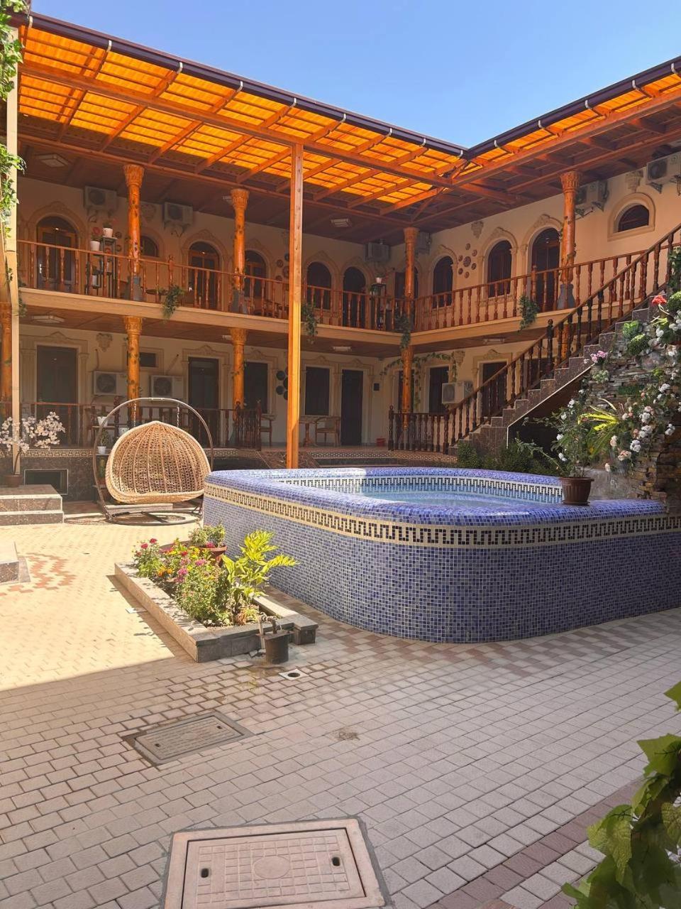 Retro Boutique Hotel 撒马尔罕 外观 照片